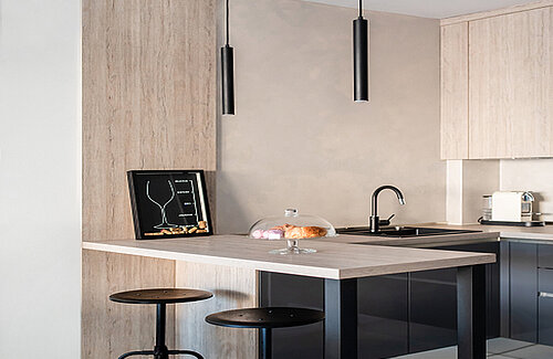 Construction: STUDIO PLUS