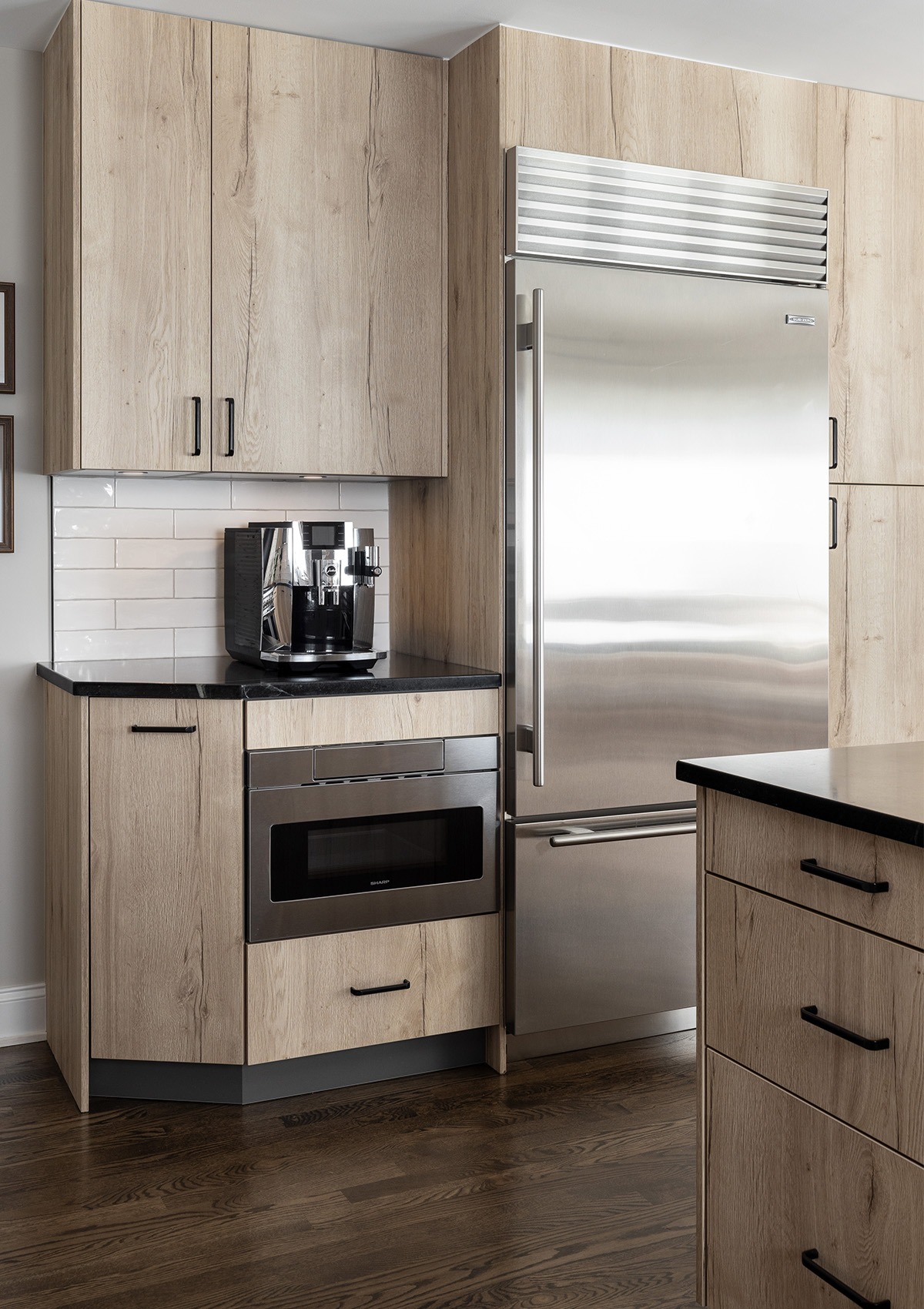 Oven area in the kitchen